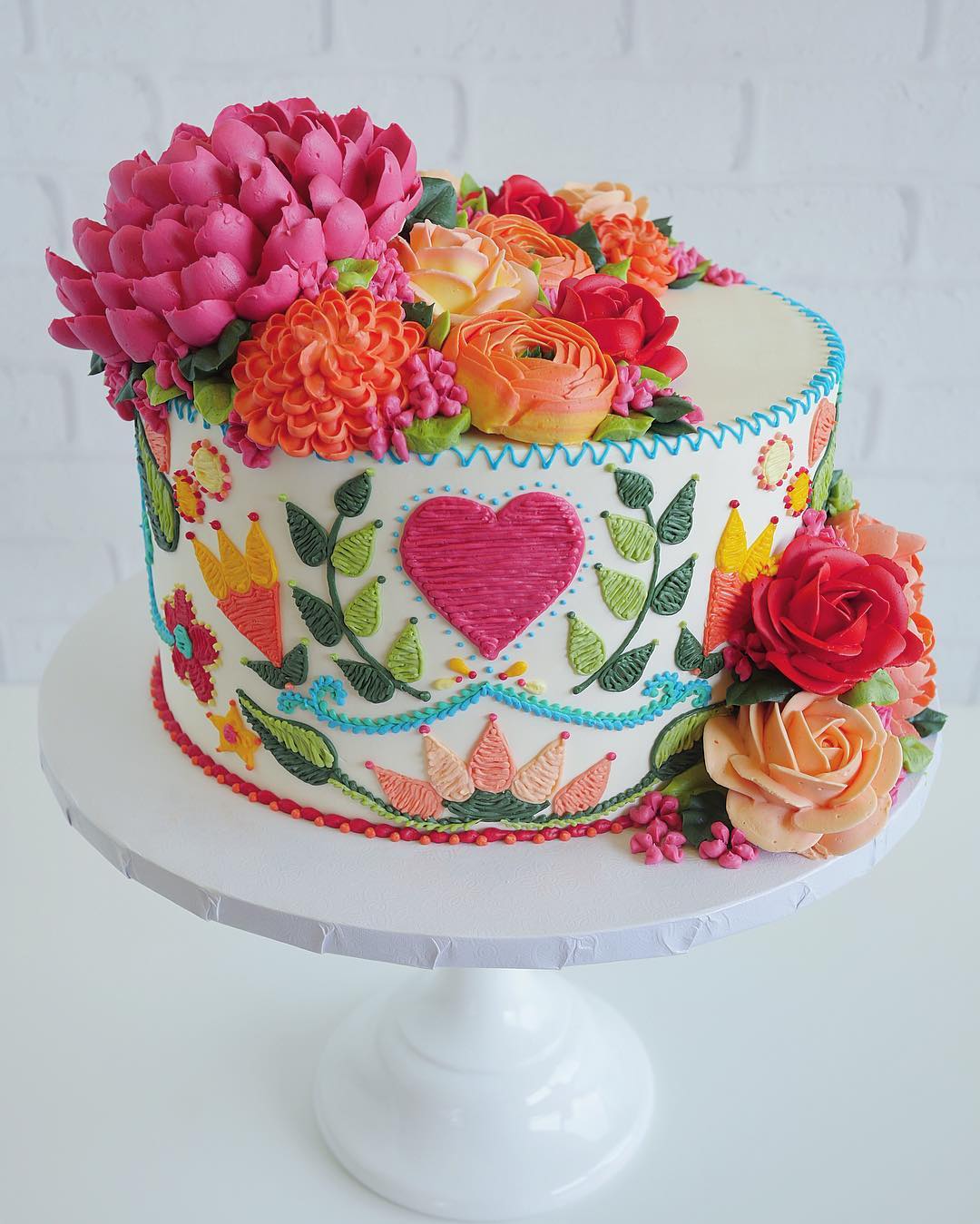 美丽的绣花蛋糕